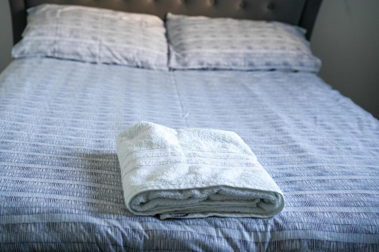 Stunning Two-Bedroom Apartment At A3Ree, Free Parking, Near Cribbs Causeway Mall Bristol Zewnętrze zdjęcie